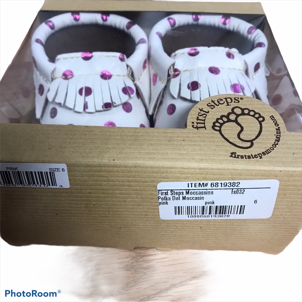 First Steps 👣👣 - Picture 8 of 10